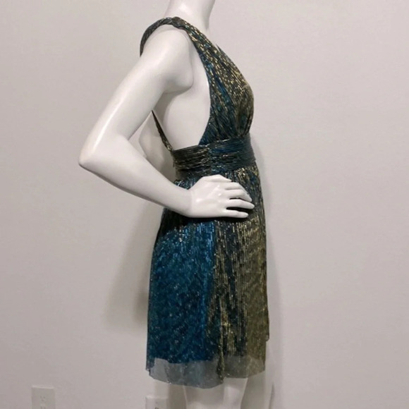 Lulu’s Ailey Gold and Teal Metallic Plunge Skater Dress Size Small - Picture 6 of 12
